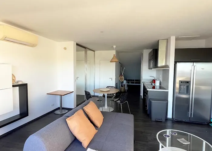 Appartement Sur Le Port Vue Bandol